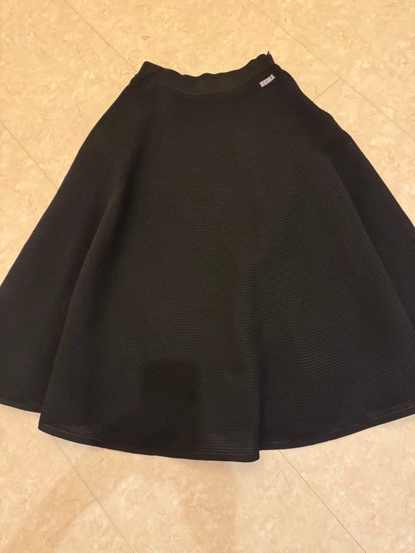 マディソンブルー メッシュニットフレアスカート　M