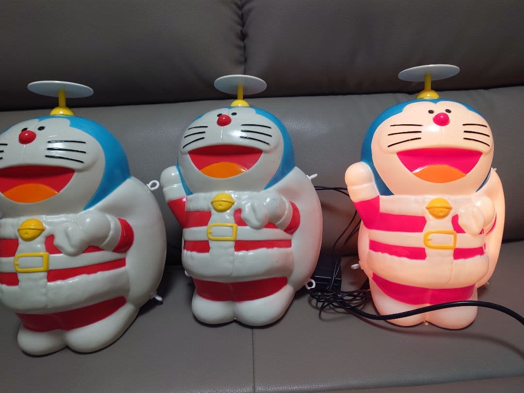 クリスマスイルミネーション空飛ぶドラえもん