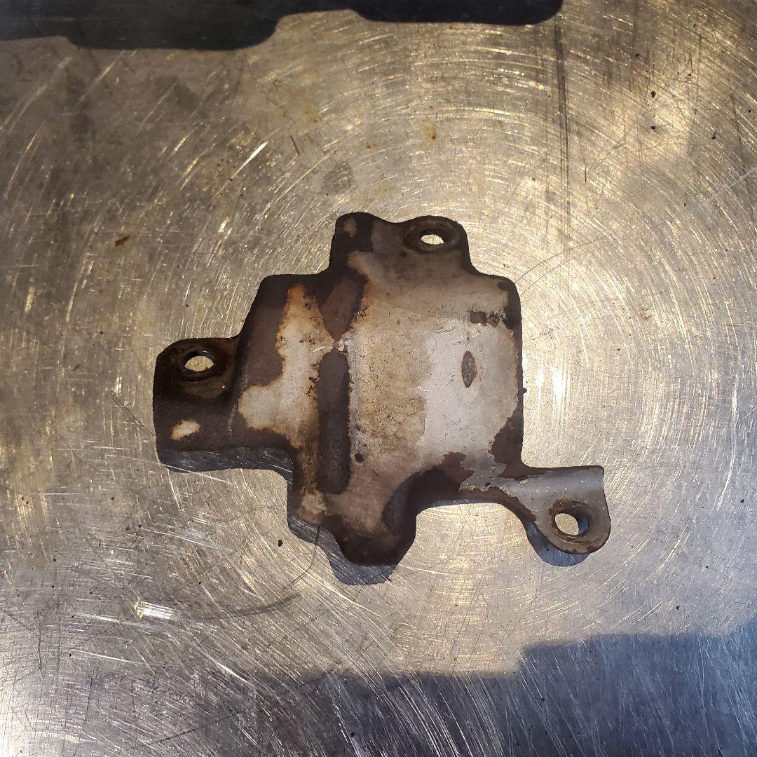 JA11V スズキジムニーエキマニ遮熱板ボルト