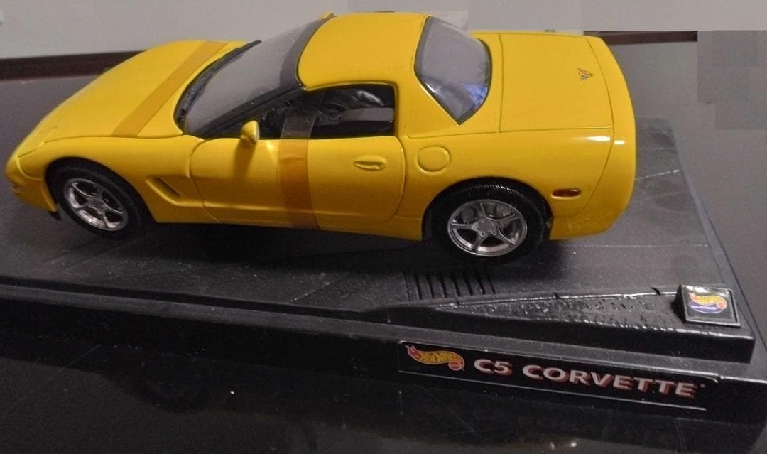C5 Corvette　コルベット　ミニカー　HOT Wheels　中古