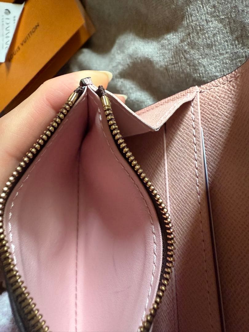 ルイヴィトン　ポルトモネロザリ　ローズバレリーナ