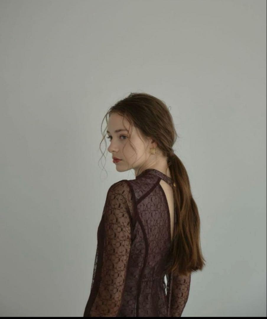 ANDRESD / back open geometric dress