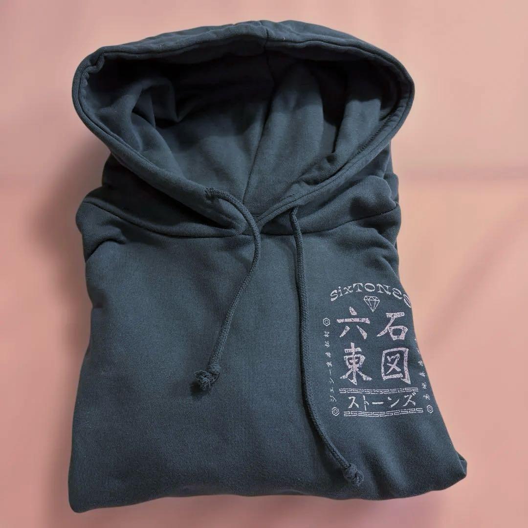 SixTONES Feel da CITY パーカー - メルカリ