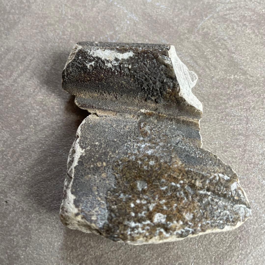 黒織部陶片 桃山 江戸初期 美濃古陶 美濃桃山陶 美濃焼 古陶磁 織部