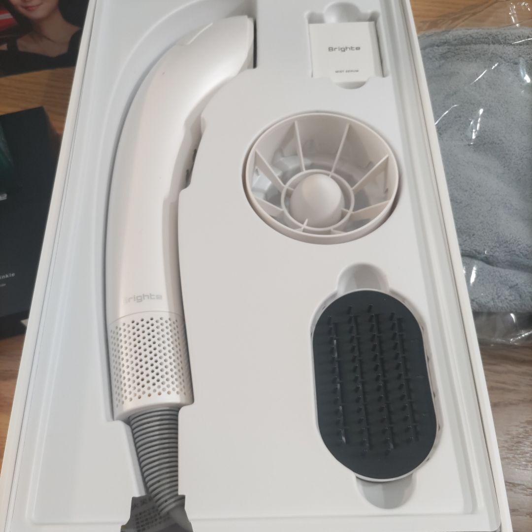 Brighte ヘアドライヤー ホワイト