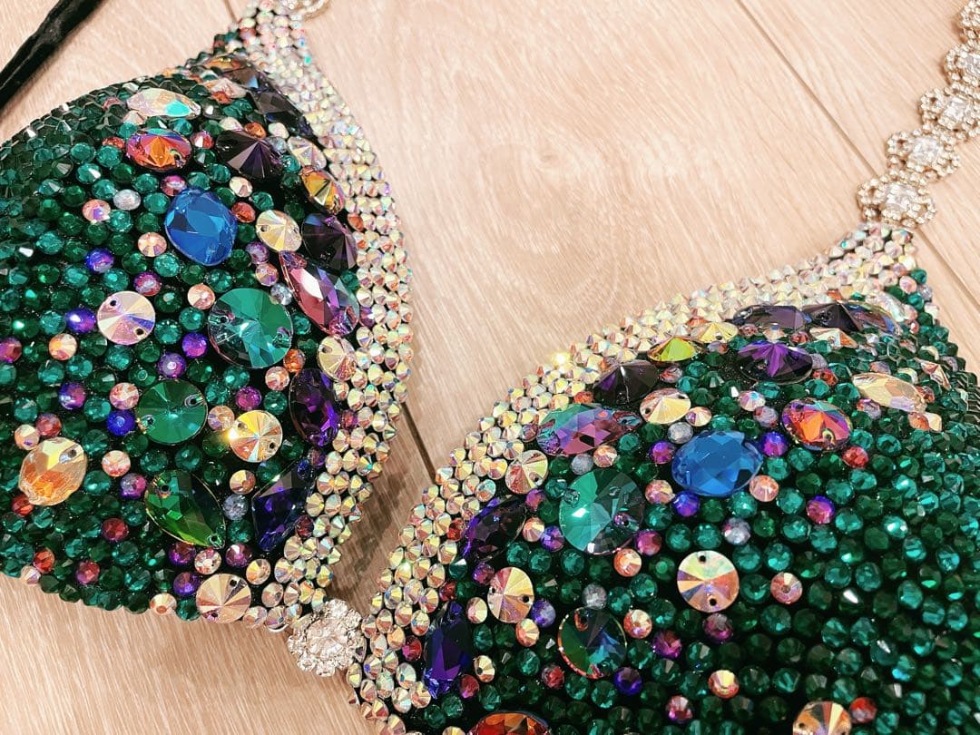 美品コンテスト用ビキニグリーン緑競技用サタスタFWJAPFキラキララインストーン