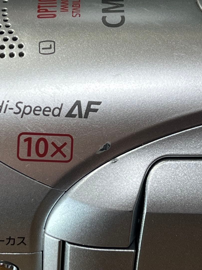 2007年製　Canon iVIS HV20 ビデオカメラ