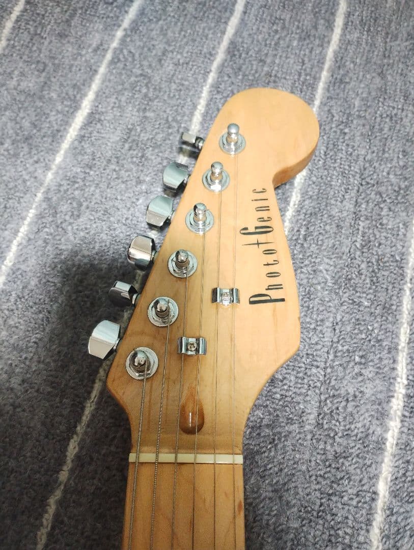 Photogenic エレキギター レッド