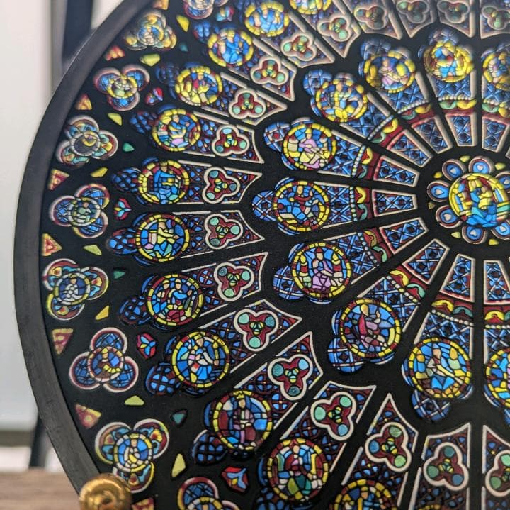 グラスマスターズ社 ノートルダム大聖堂 バラ窓 ステンドグラス 16.7cm