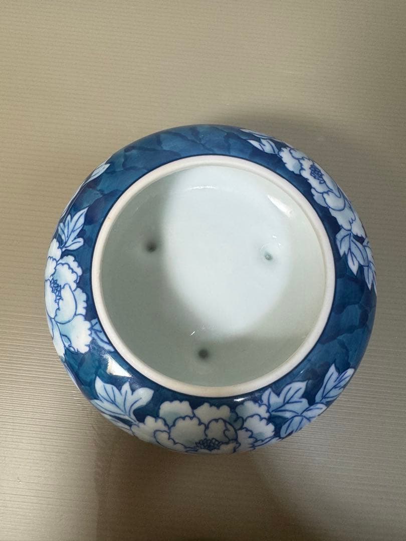 2262 有田焼弥左エ門 外濃牡丹 色絵獅子香炉