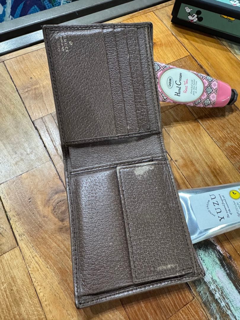 こむぎGUCCI Disneyコラボ　二つ折り財布　箱有り