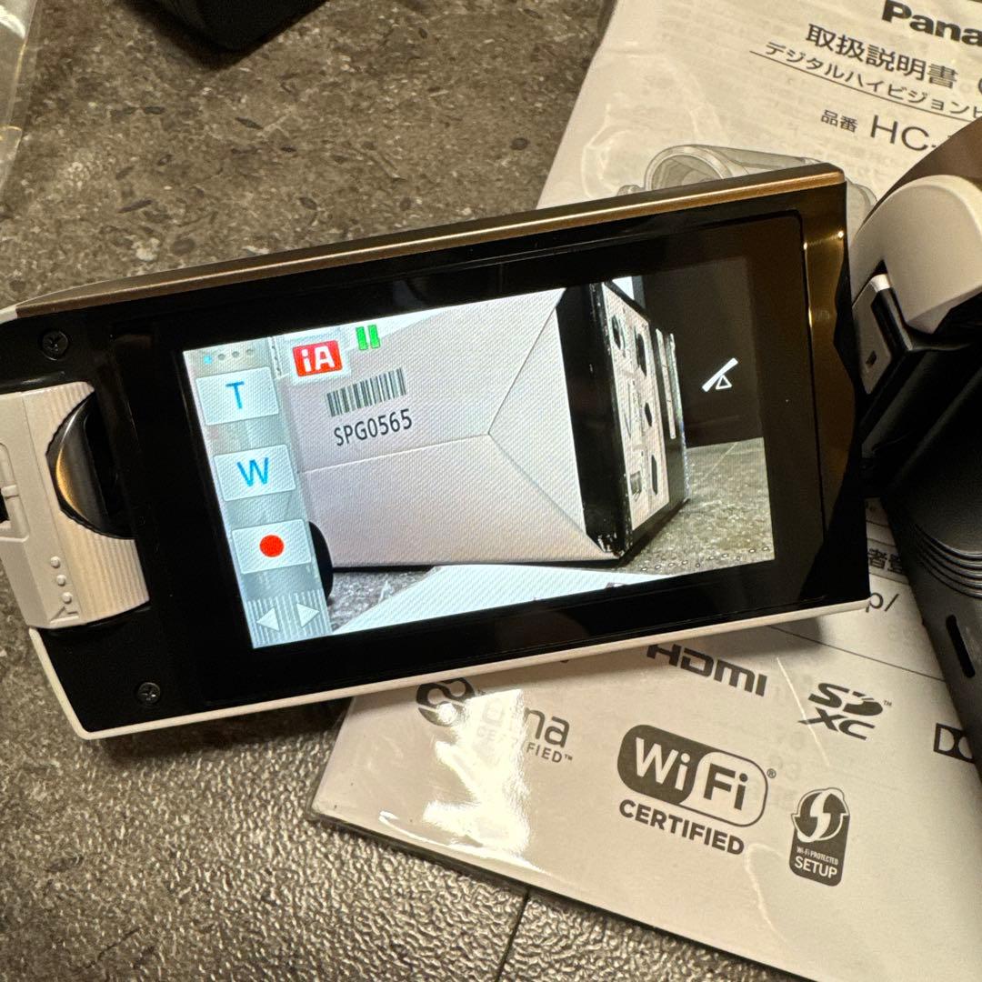 ほぼ未使用　【卒業・卒園式におすすめ】HC-W580M ビデオカメラ