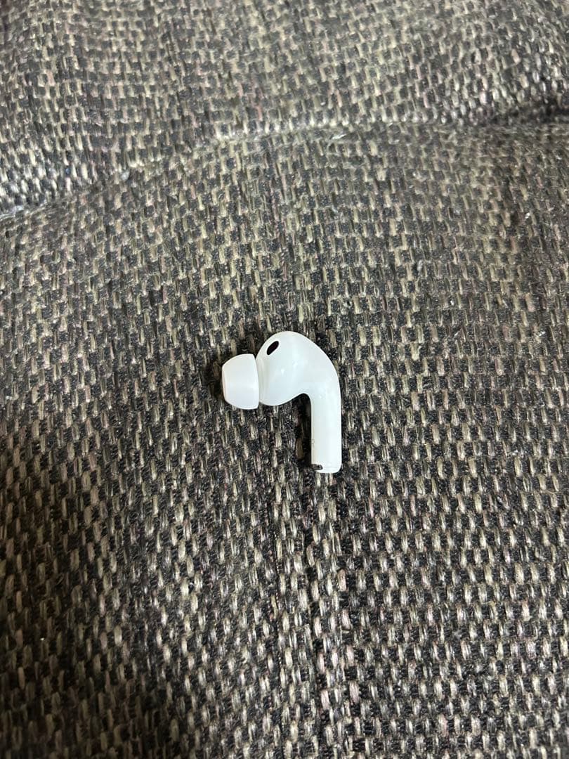 [極美品] AirPods Pro 第3世代　右耳のみ Apple Apple AirPods Pro 2 右イヤホンのみ USED美品 エアーポッズ