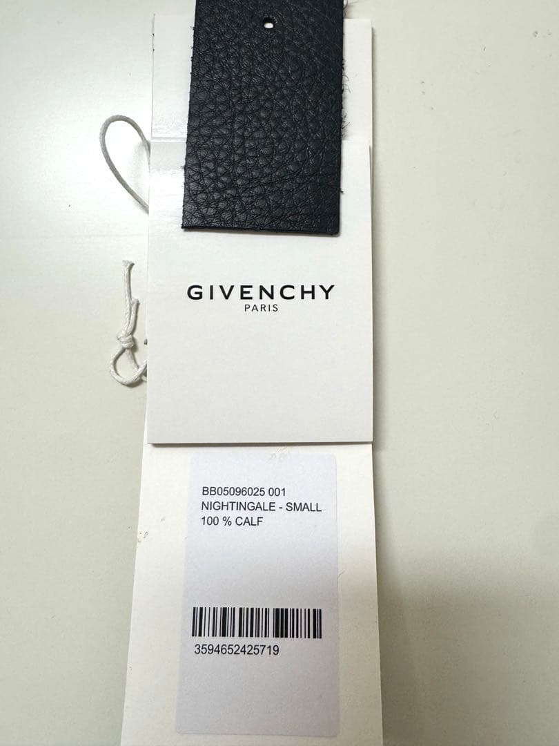 ジバンシー GIVENCHY ナイチンゲール ブラック 黒 美品