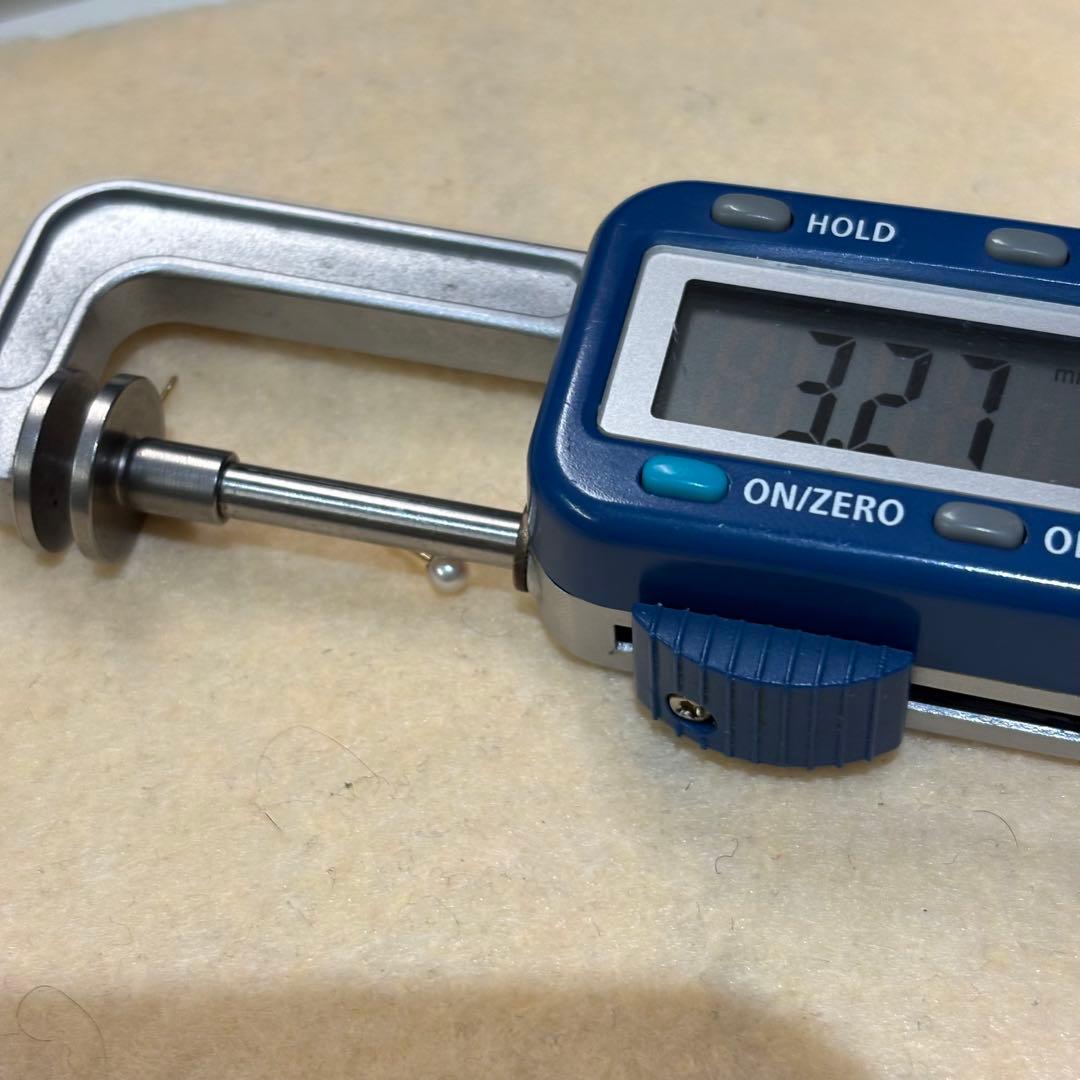 531 パールピアス　あこや真珠　3.2+3.3mm K18YG