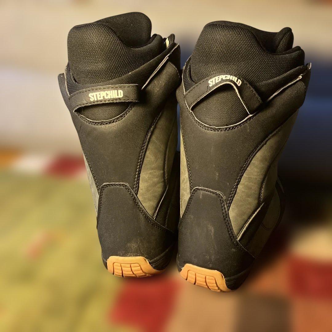 STEPCHILDスノーボードブーツ グレー/ブラック