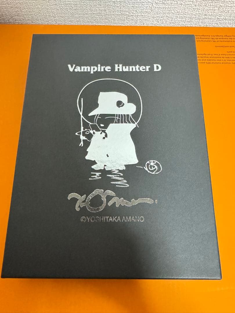 天野喜孝　vampire Hunter Dピンバッジ