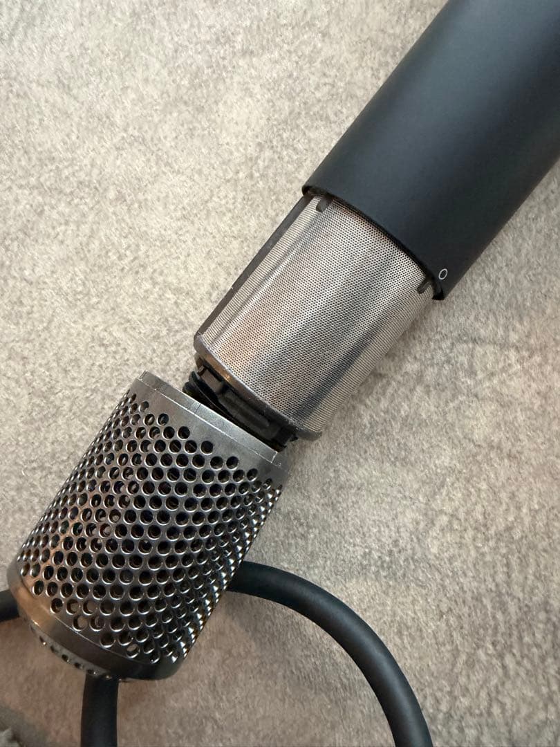 Dyson Supersonic ダイソン　ドライヤー ブラック