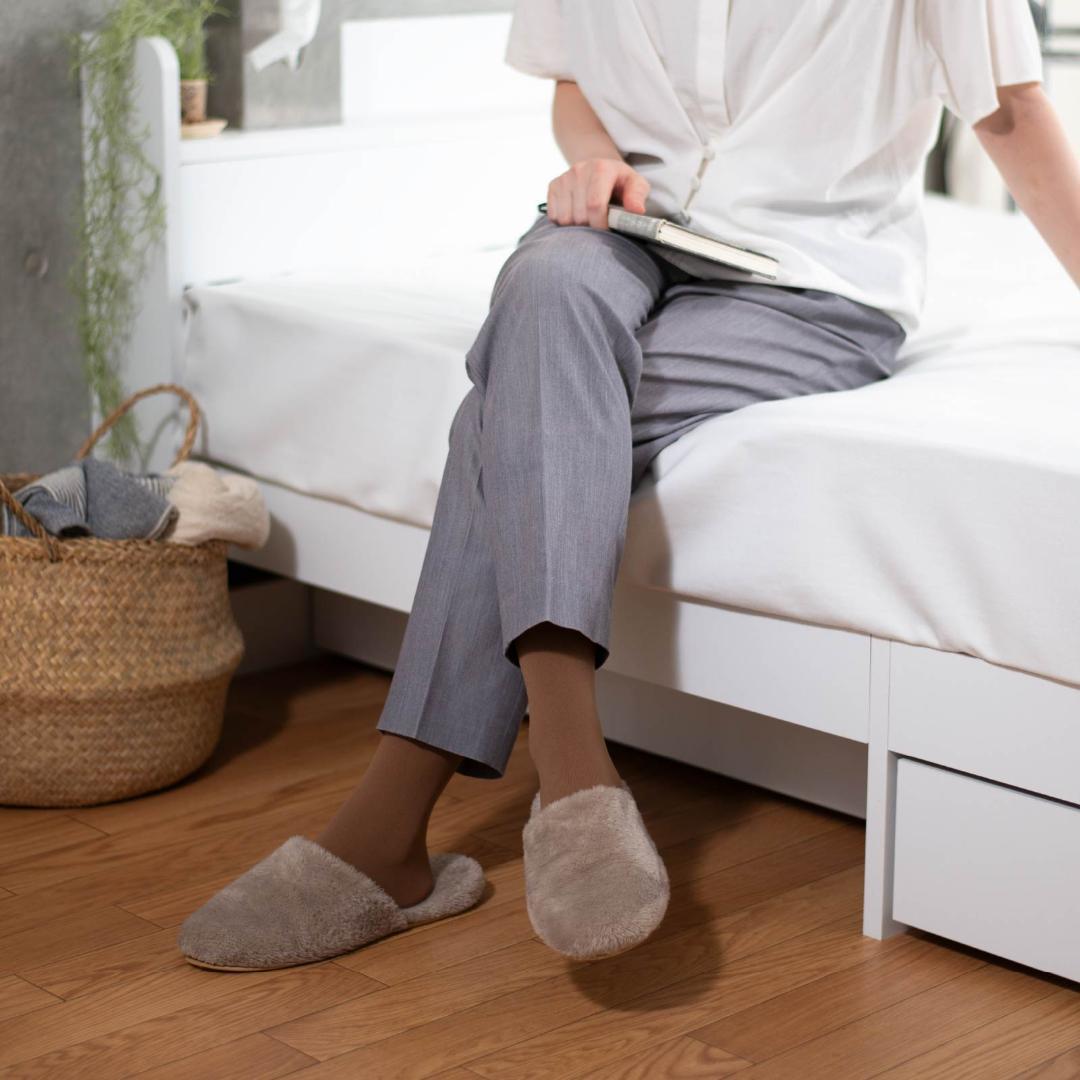 シングル ベッドフレー ム 単品 収納 ヘッド コンセント 新品送料込 MEDI