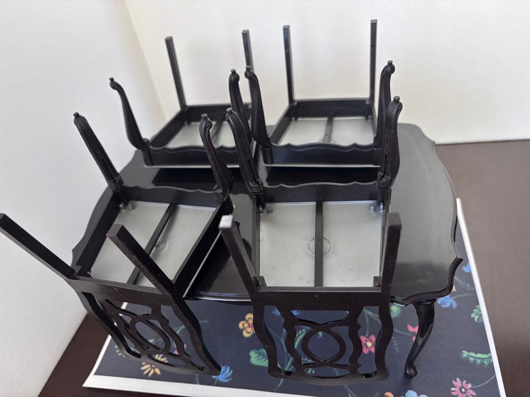 ●黒ダイニングテーブル ヴィンテージ シンディドールハウス 1/6サイズ