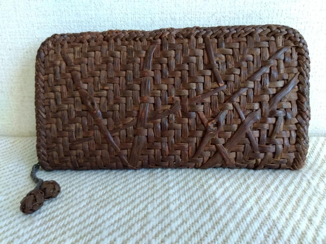 国産　山葡萄の長財布