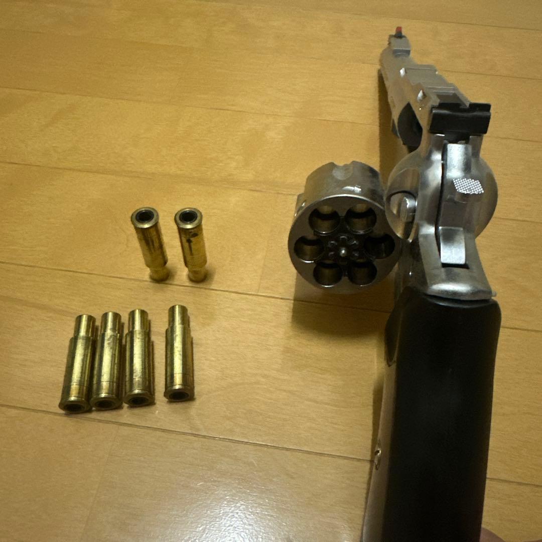 SUPER REDHAWK 44MAGNUMエアガン シルバー/ブラック 18才