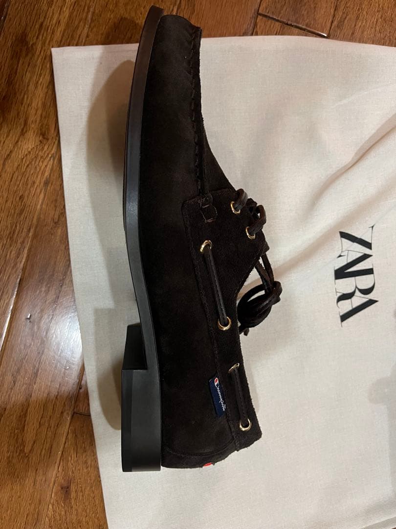 ⚡️メルカリ最安値⚡️ZARA チャンピオンコラボ　デッキシューズ 41