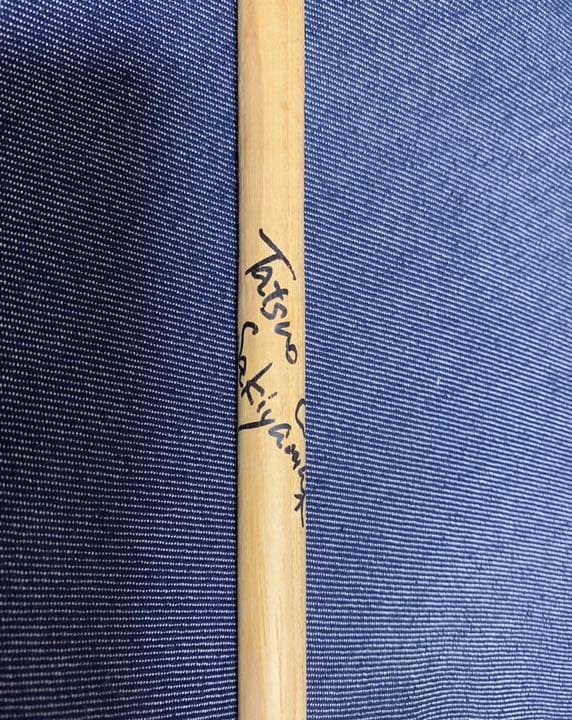 スピッツ崎山龍男さんサイン入りドラムスティック