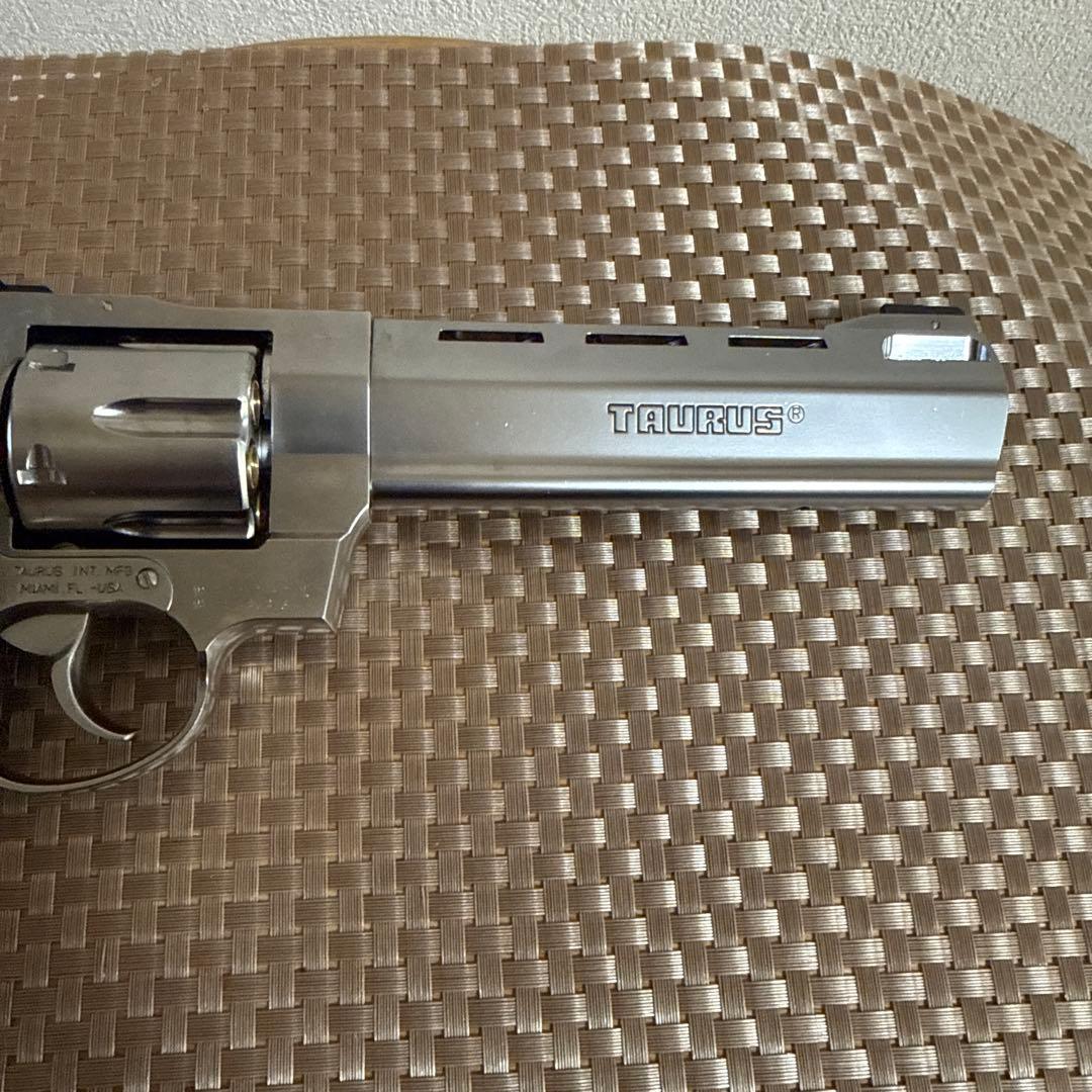 レイジングブルマキシ44マグナム　ガスリボルバー　（ジャンク品）