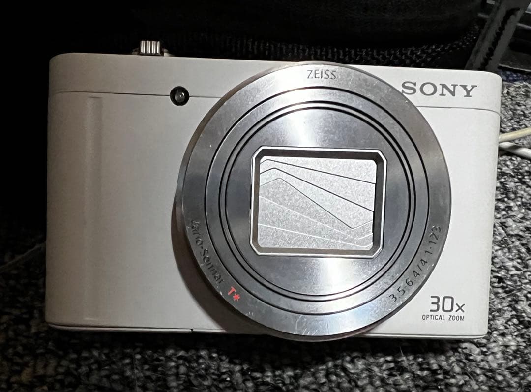 SONY デジタルカメラ 30倍光学ズーム ZEISSレンズ ソニーから世界最小