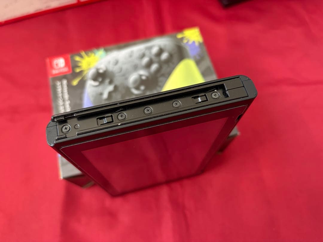 Nintendo Switch本体＋プロコンスプラver