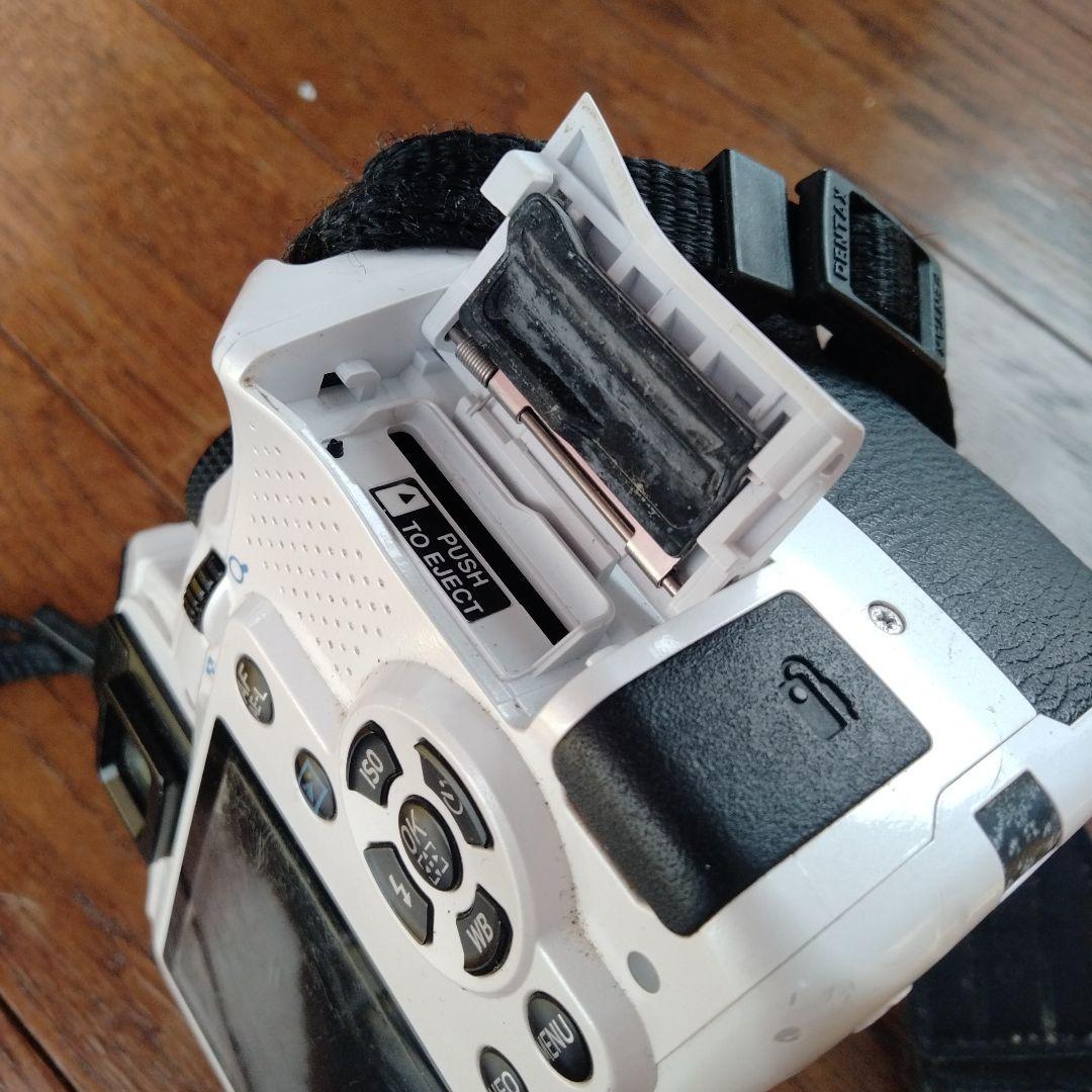 PENTAX K-30 デジタル一眼レフカメラ ホワイト 黒死病ジャンク品