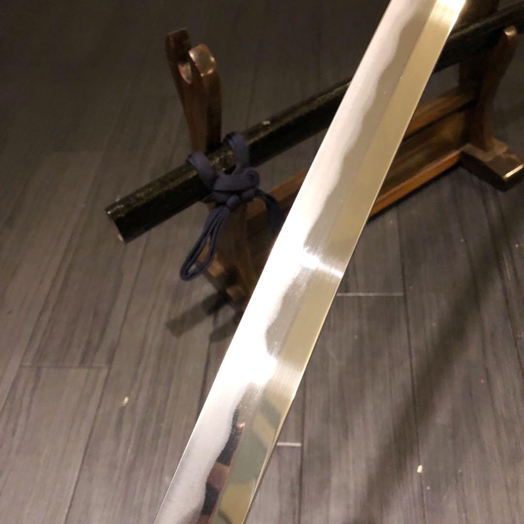 高級模造刀　居合刀　黒拵え　亜合金刀身　優乱刃紋