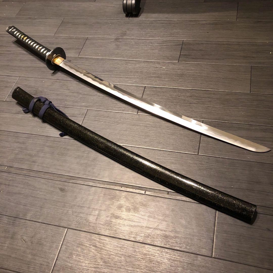 高級模造刀　居合刀　黒拵え　亜合金刀身　優乱刃紋