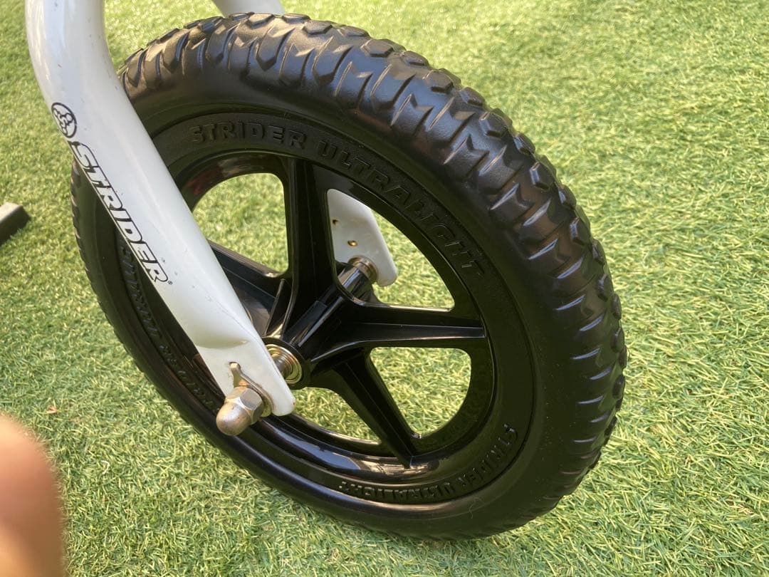 strider ストライダースポーツ ムラサキスポーツ限定アイボリータイヤ新品