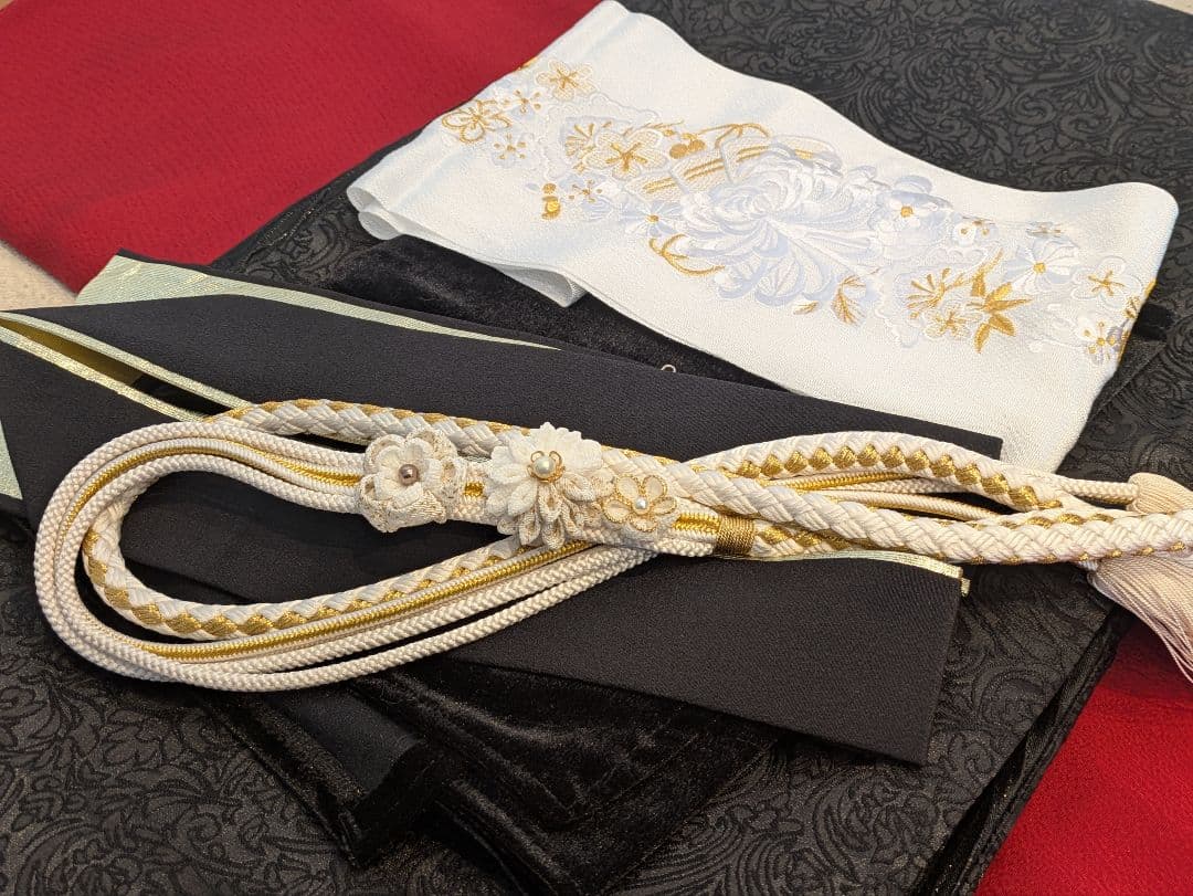 振袖フルセット 身丈157裄62 色無地 赤 蘇芳色 逸品 成人式 - メルカリ