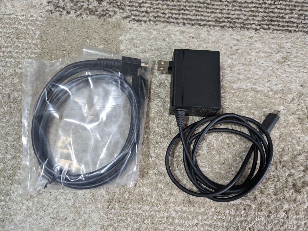 Nintendo Switch 青/赤 ソフトケース付