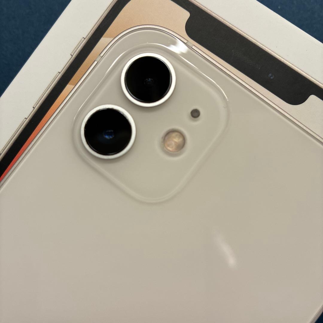 iPhone12 64GB ホワイト SIMフリー バッテリー79% - メルカリ