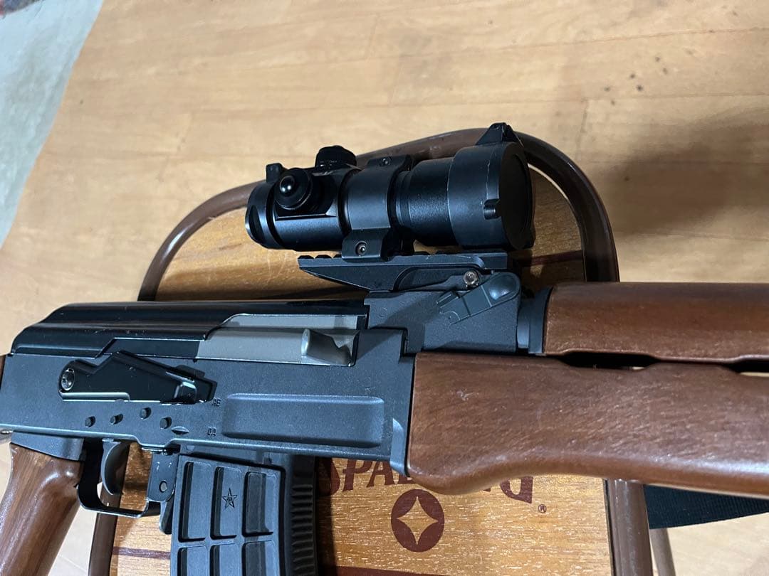 最終値下げ！！バッテリー追加！東京マルイ 次世代電動ガン AK47