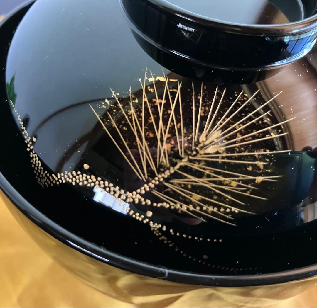 輪島塗　沈金　夫婦吸物椀　夫婦椀　蓋付お椀　お椀　２客　松に松笠