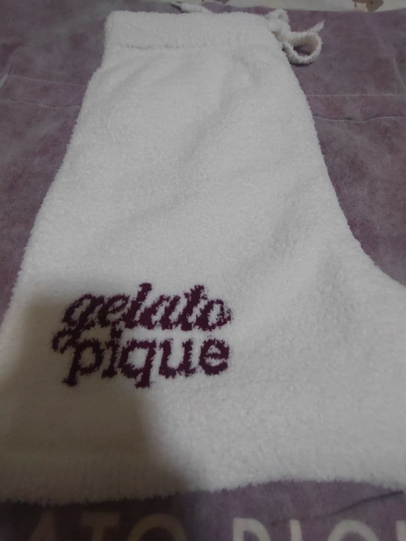 最終値下げ べビモコチェリージャガードプルオーバー&ショートパンツセット