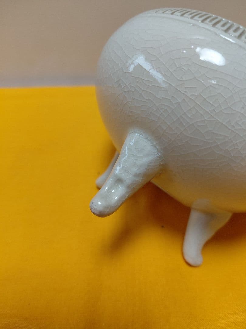 白薩摩焼　香炉　三足　透かし彫　玉陶山　仁楓作