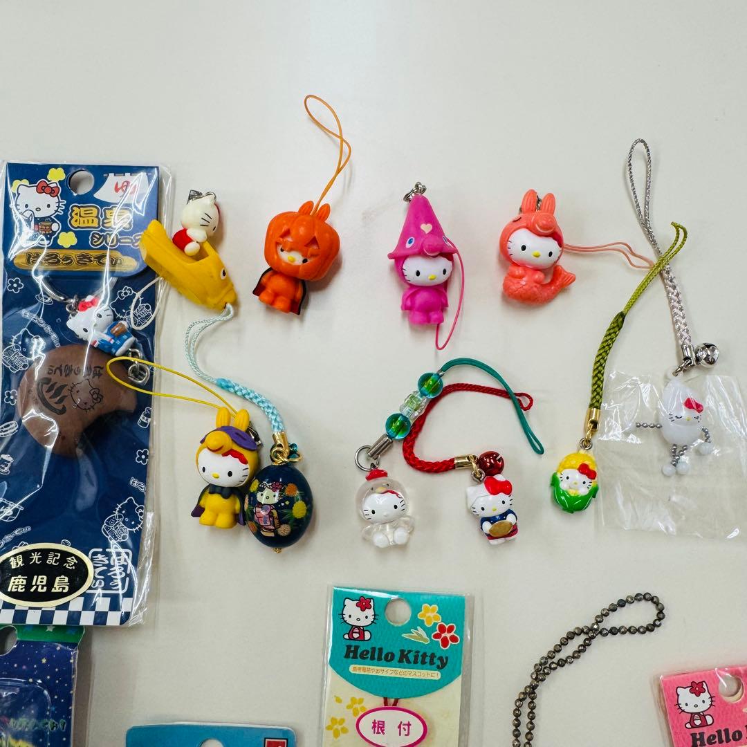 ① ハローキティ　まとめ売り　ストラップ　ご当地　新品