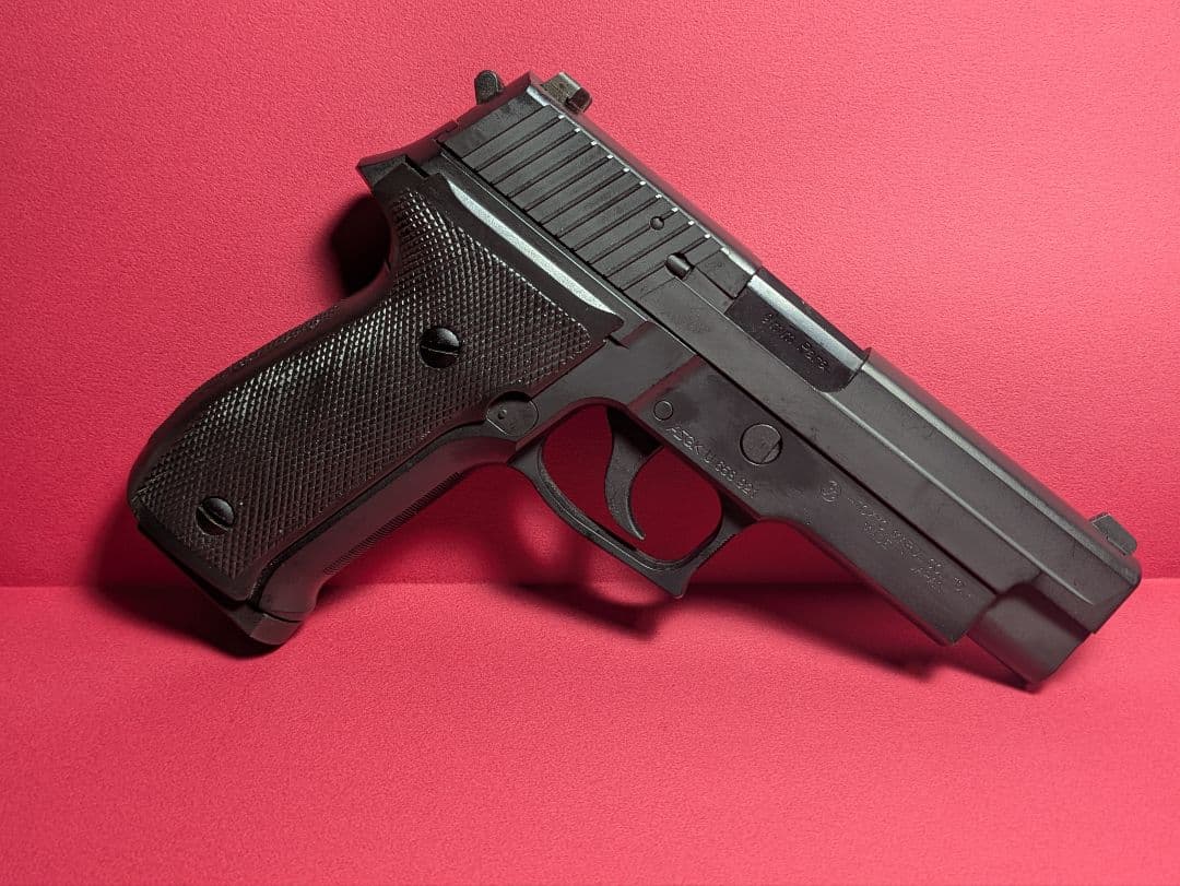 東京マルイ　シグ　SIG P226R 旧型グリップ＆レイルなしカスタム