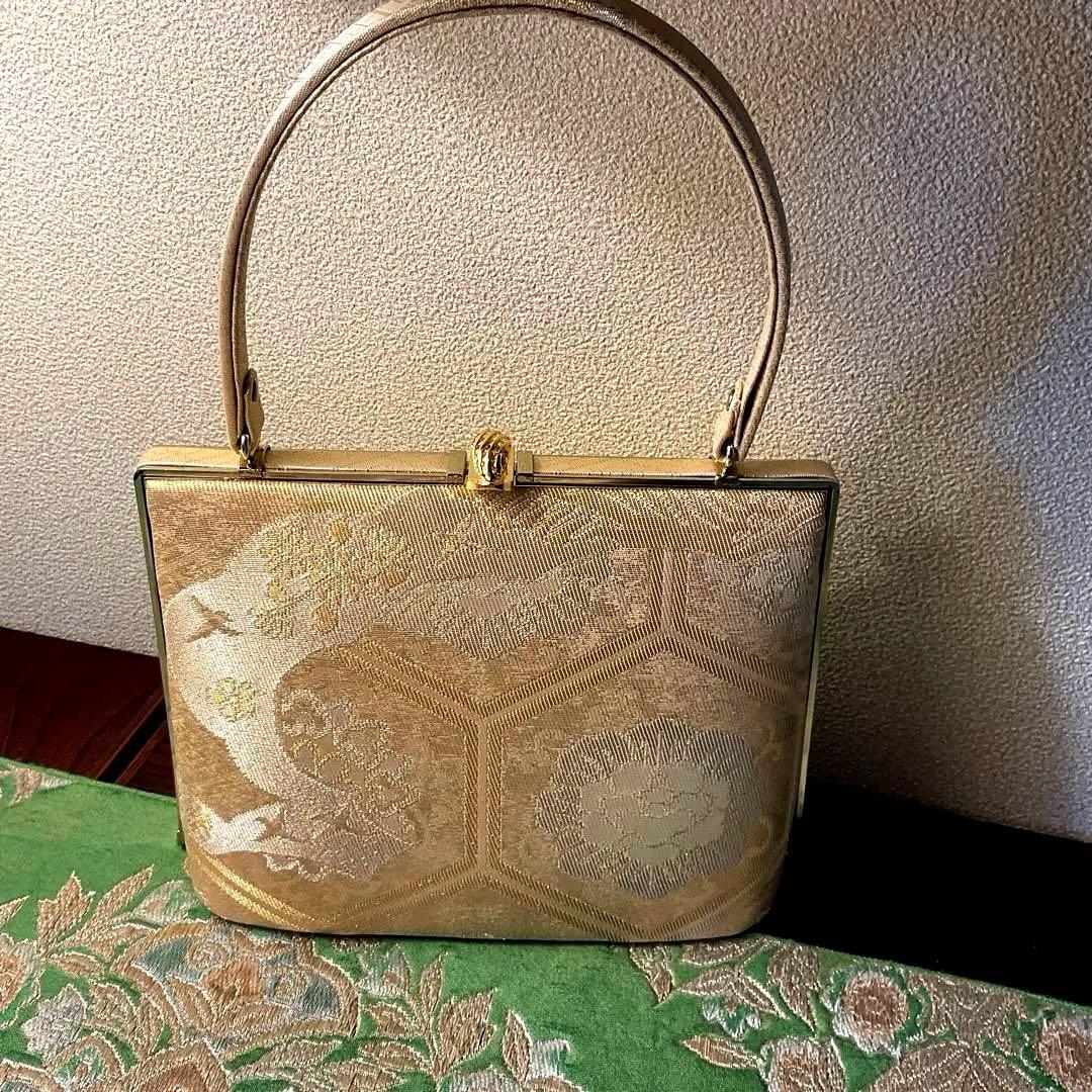 最高級　豪華で気品有る　佐賀錦の　　草履　バッグセット