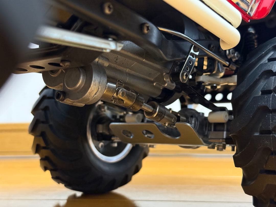 ★タミヤ トヨタハイラックスマウンテンライダー 再販品 室内走行のみ 美品！