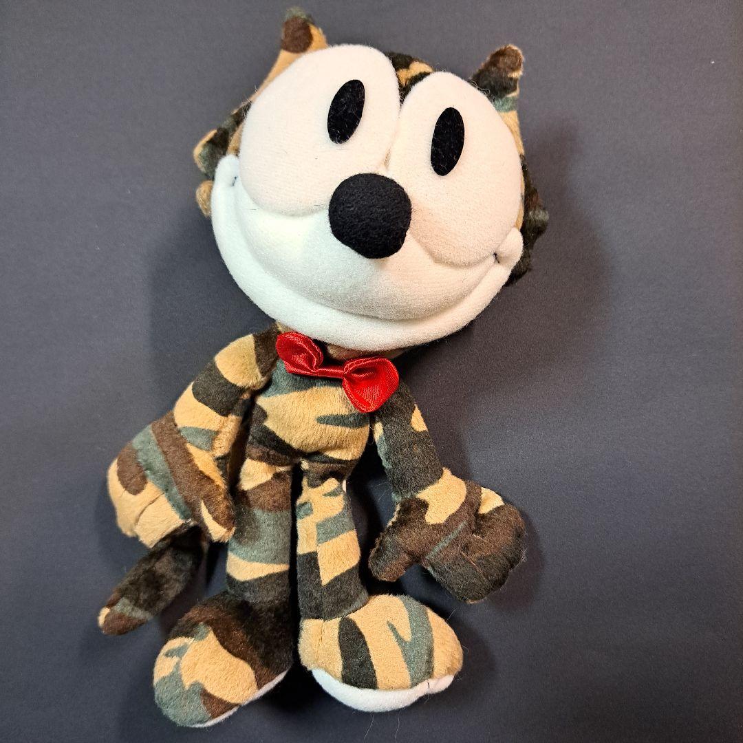 フィリックス・ザ・キャット 迷彩柄ぬいぐるみ Felix the Cat - メルカリ