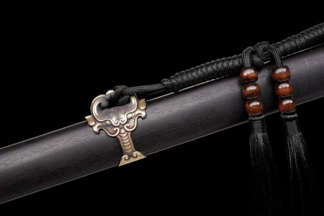 【雲龍唐刀】古兵器 武具 刀装具 日本刀　模造刀 居合刀 武士道 鑑賞用 美術刀