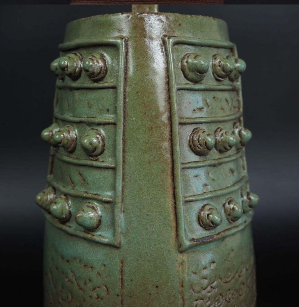 送料無料 大珍品 一点物 緑色釉編鐘 置物 木箱 検/楽山二六