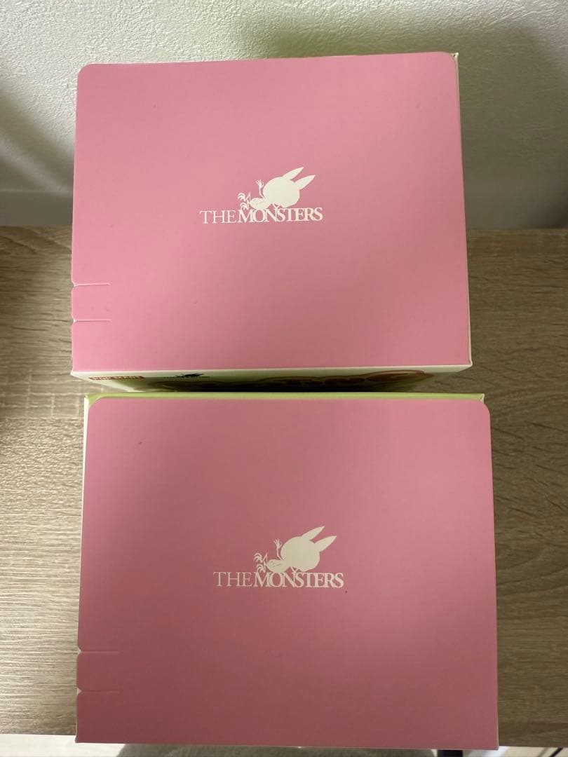 ラブブ　マカロン　2個